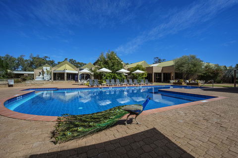 DoubleTree By Hilton Alice Springs - Darwin Holiday 7