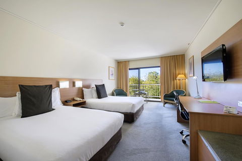 DoubleTree By Hilton Alice Springs - Darwin Holiday 24