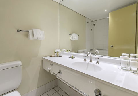 DoubleTree By Hilton Alice Springs - Darwin Holiday 25