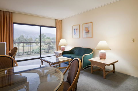 DoubleTree By Hilton Alice Springs - Darwin Holiday 38