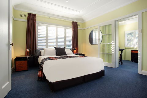 Art Deco Apartment With Breathtaking Water Views - Darwin Holiday 1