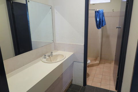 Jump Inn Alice Budget Accommodation - Darwin Holiday 7