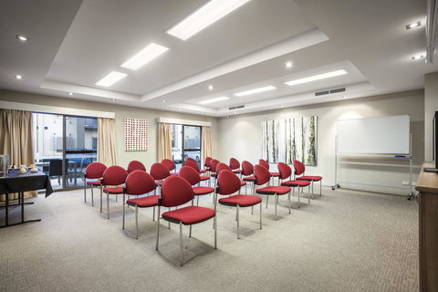 Quest Alice Springs - Darwin Holiday 4