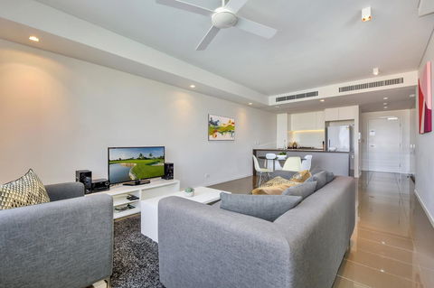 Astra Apartments Darwin - Darwin Holiday 9