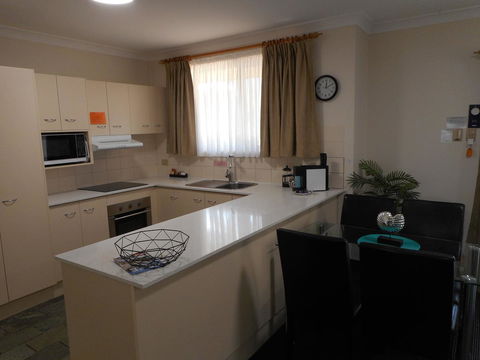 Beaches Serviced Apartments - Darwin Holiday 26
