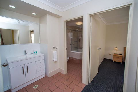 Beaches Serviced Apartments - Darwin Holiday 18