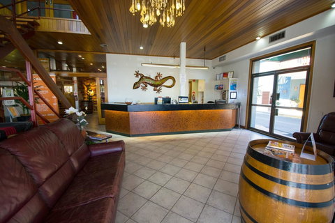 Elkira Court Motel - Darwin Holiday 9