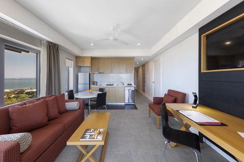 Oaks Darwin Elan Hotel - Darwin Holiday 17