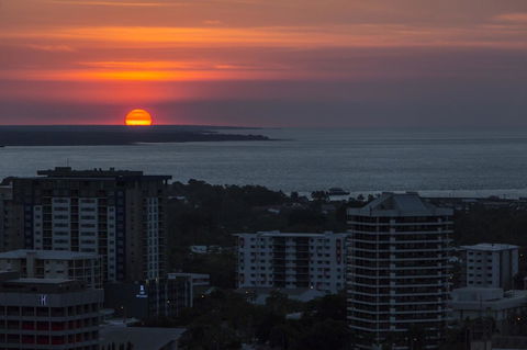 Oaks Darwin Elan Hotel - Darwin Holiday 24