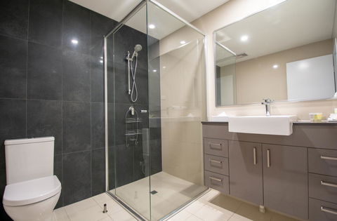 Magnum Serviced Apartments - Darwin Holiday 10