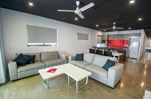 Magnum Serviced Apartments - Darwin Holiday 5
