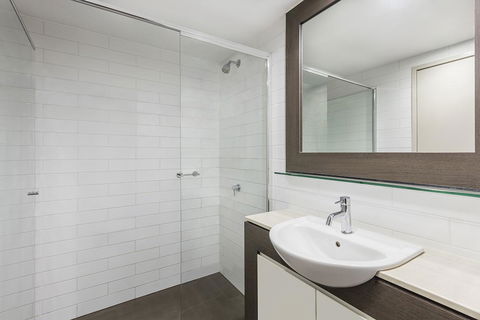 Adina Apartment Hotel Darwin Waterfront - Darwin Holiday 1
