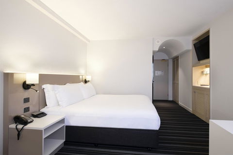 DoubleTree By Hilton Esplanade Darwin - Darwin Holiday 10