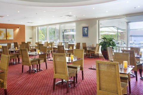DoubleTree By Hilton Esplanade Darwin - Darwin Holiday 29