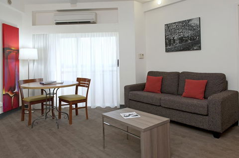 Novotel Darwin CBD - Darwin Holiday 8