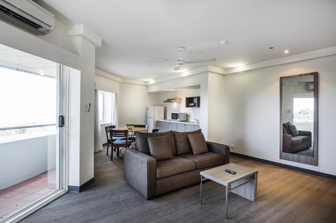 Novotel Darwin CBD - Darwin Holiday 6