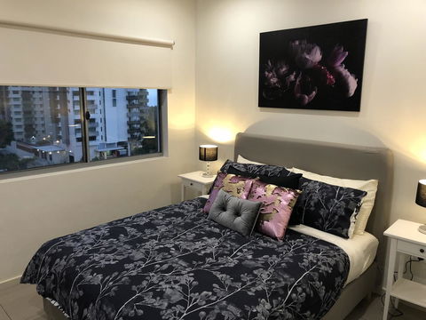 Darwin-Ocean Views, Tropical Getaway, Pool & Aircon - Darwin Holiday 0
