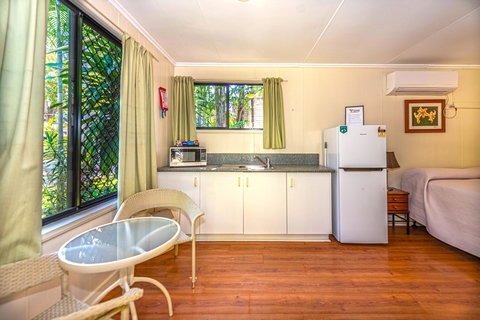 Oasis Tourist Park - Darwin Holiday 6