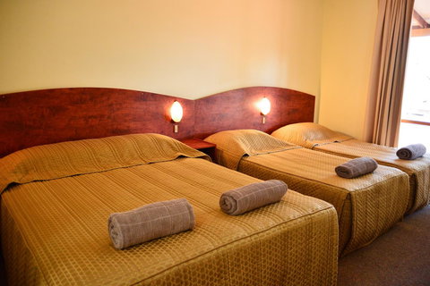 Erldunda Desert Oaks Resort - Darwin Holiday 38