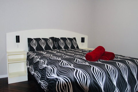 Erldunda Desert Oaks Resort - Darwin Holiday 5