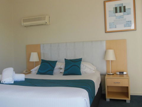 Corrigans Cove - Darwin Holiday 22