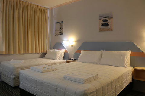 Golden Sands Motor Inn - Darwin Holiday 12