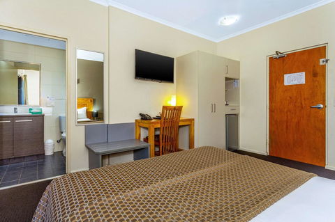 Quality Hotel Darwin Airport - Darwin Holiday 8