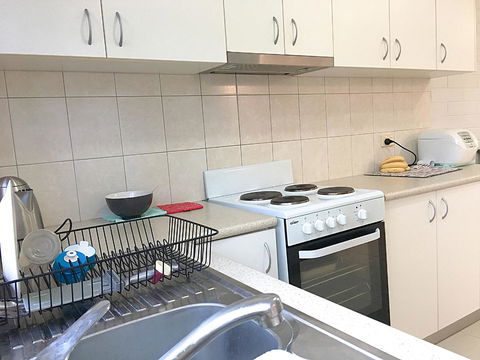 Cozy Room For A Great Stay In Darwin - Excellent Location - Darwin Holiday 1