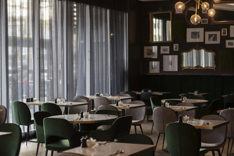 The Sebel Canberra Civic - Darwin Holiday 11