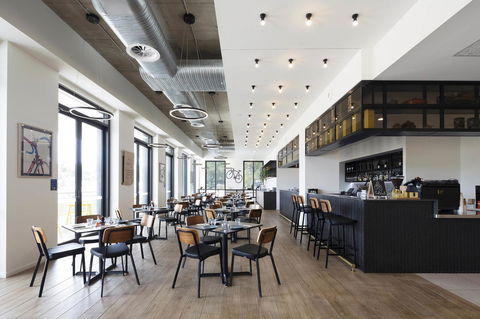 Mantra MacArthur Hotel - Darwin Holiday 40