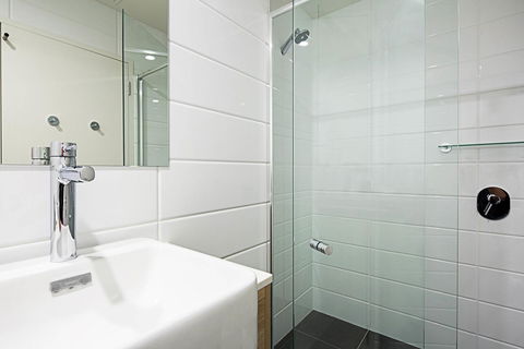 Mantra MacArthur Hotel - Darwin Holiday 18