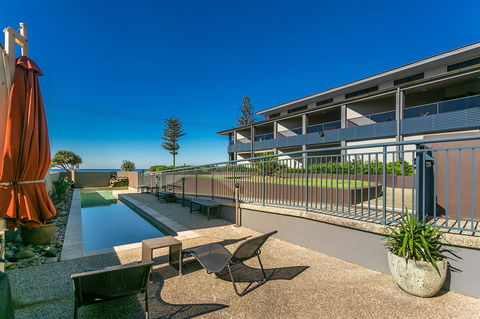 Lennox Holiday Apartments - Darwin Holiday 5