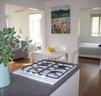 Booloumba Creek Cottage - Darwin Holiday