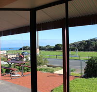 Bott's Beach Retreat - Darwin Holiday