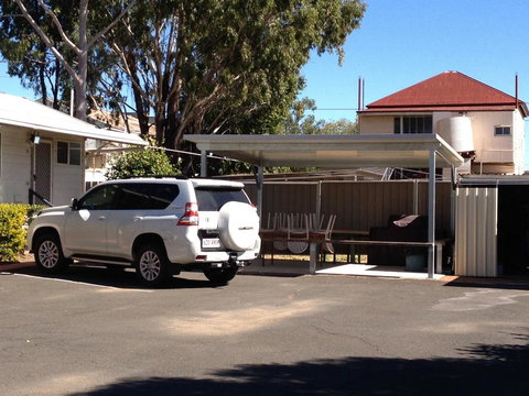 Bottle Tree Gardens Motel - Darwin Holiday 2