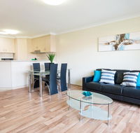 Bottletree Apartments on Bridge - Darwin Holiday