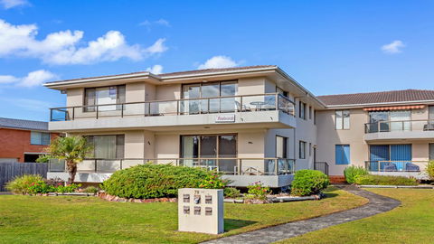 Boulevarde 2 - Pebbly Beach - Darwin Holiday 0