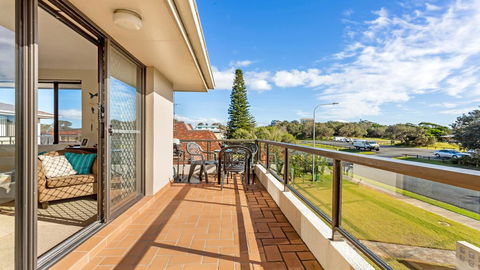 Boulevarde 2 - Pebbly Beach - Darwin Holiday 3