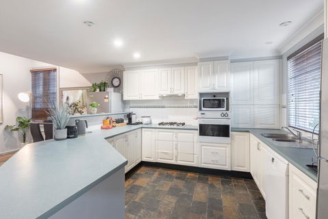 Boutique Private Rm Situated In The Heart Of Burwood1 - Darwin Holiday 2