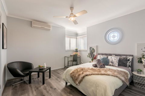 Boutique Private Rm Situated In The Heart Of Burwood7 - Darwin Holiday 0