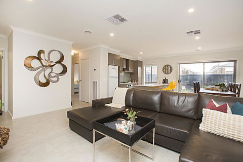 BOUTIQUE STAYS - Carinya - Darwin Holiday 1