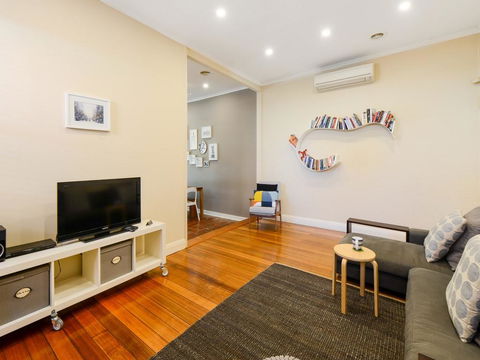 Boutique Stays - Clifton Park, House In Clifton Hill - Darwin Holiday 1