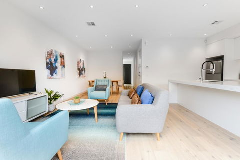 Boutique Stays - Murrumbeena Place 2 - Darwin Holiday 2
