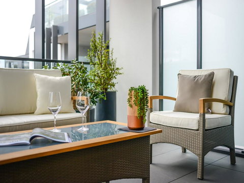 Boutique Stays - The Lincoln, South Yarra Apartment - Darwin Holiday 2
