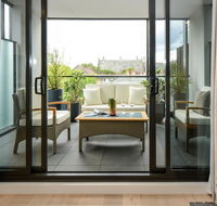Boutique Stays - The Lincoln South Yarra Apartment - Darwin Holiday