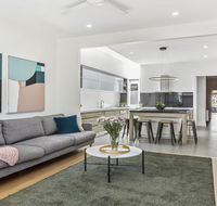 Boutique Stays - Victorian Vogue Richmond House - Darwin Holiday