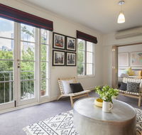 Boutique Stays - Wellington Mews Apartment in East Melbourne - Darwin Holiday
