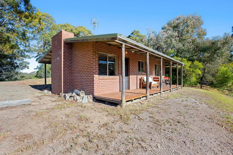 Braeside Cabin Four - Ziera - Darwin Holiday 0