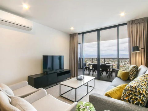 Brand New 2 Bedroom Unit With Amazing Hinterland Views - Darwin Holiday 0