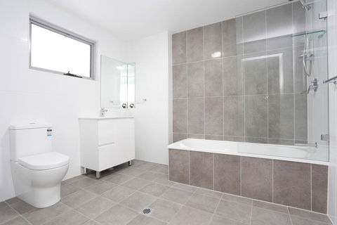 Brand New Family Friendly Apartment For 7 - Darwin Holiday 0